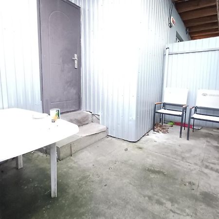 Дом С Удобствами, Возле 3 Городской Больницы 切尔卡瑟 外观 照片
