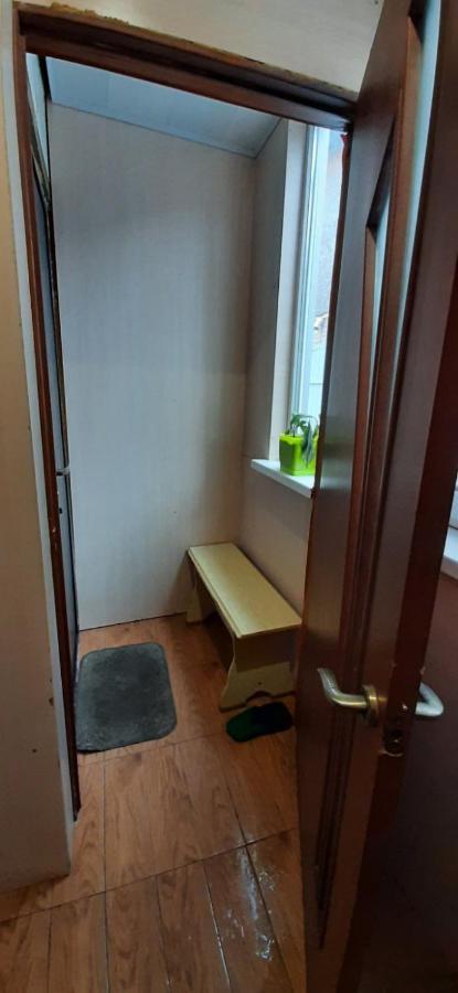 Дом С Удобствами, Возле 3 Городской Больницы 切尔卡瑟 外观 照片